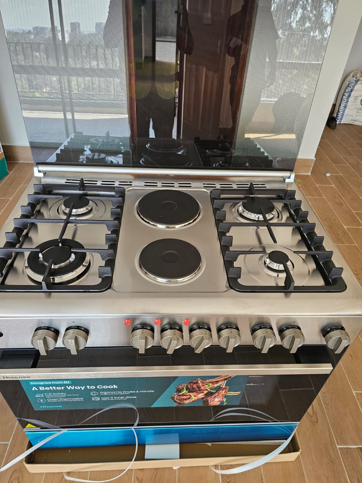 WhatsApp Image 2026-10-26 at 10.06.44 AM Hisense 60x90cm Cooker HF942GEES - Image 1